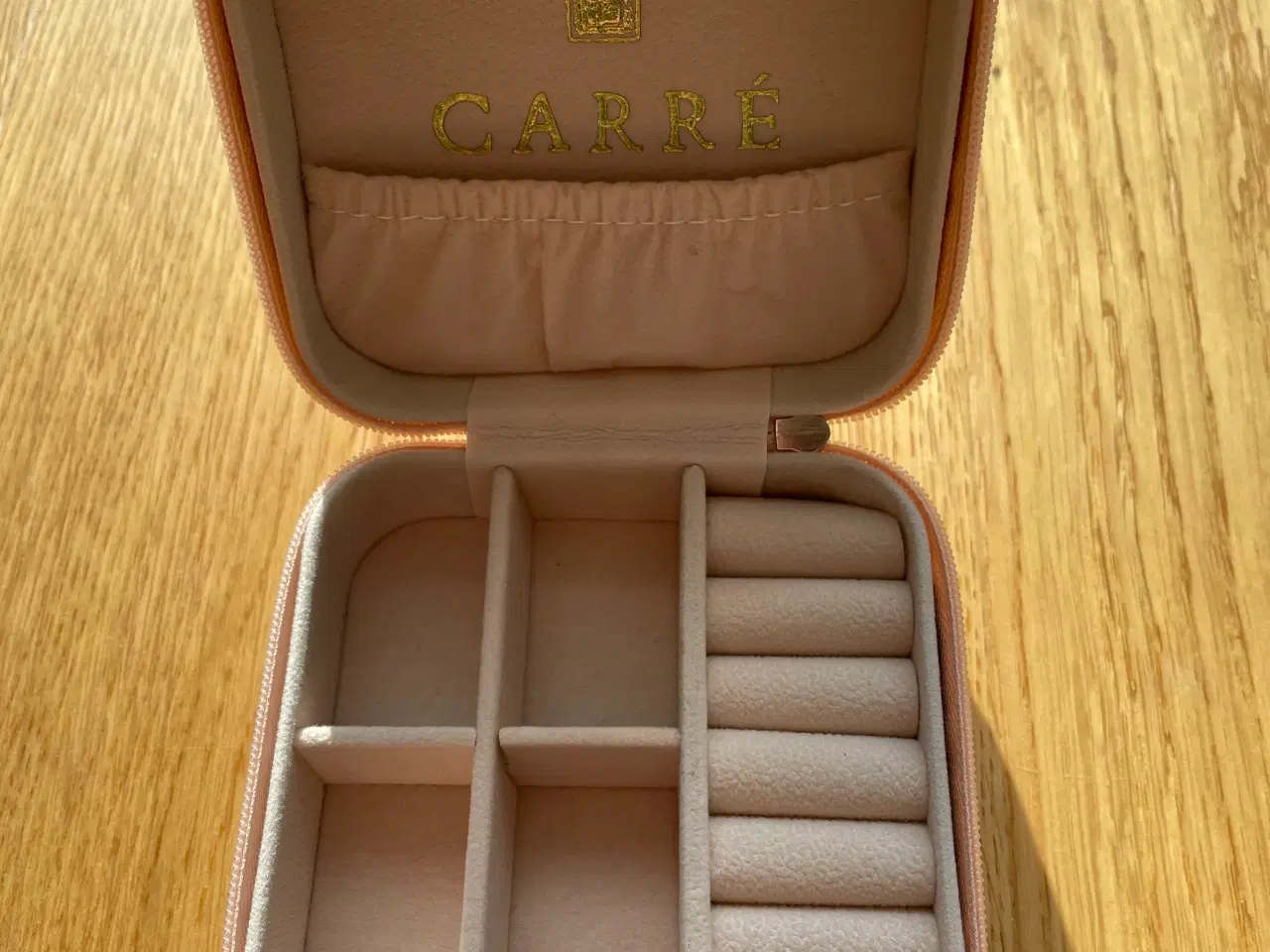 Billede 1 - Carré Jewellery smykkeboks