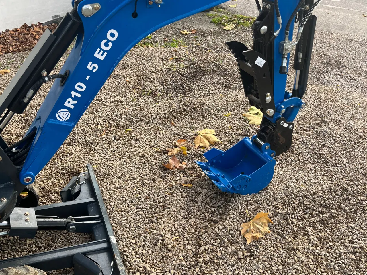 Billede 4 - Minigraver 1000 kg