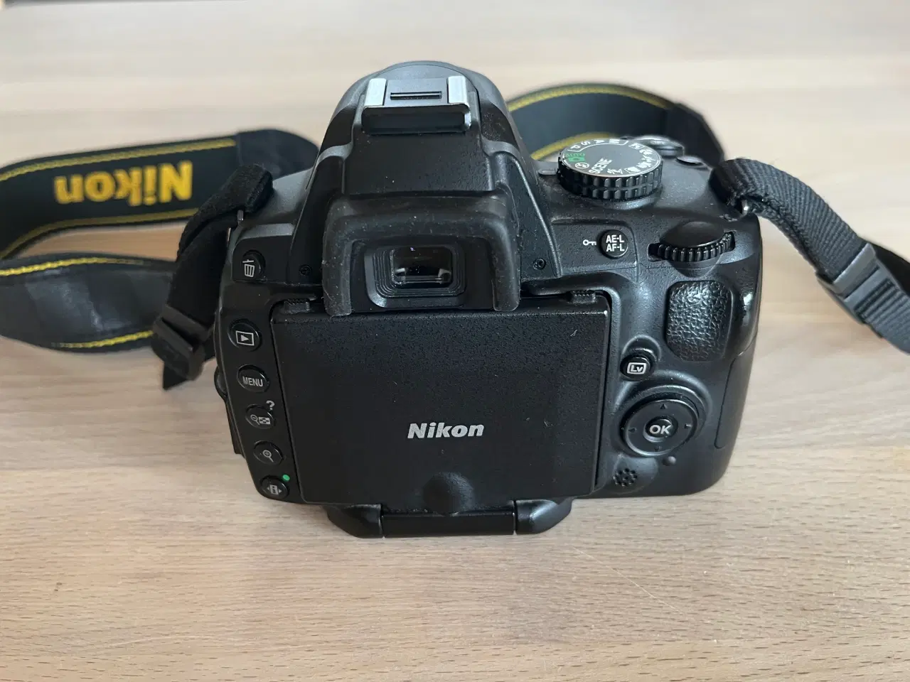 Billede 2 - Nikon D5000  kamerahus