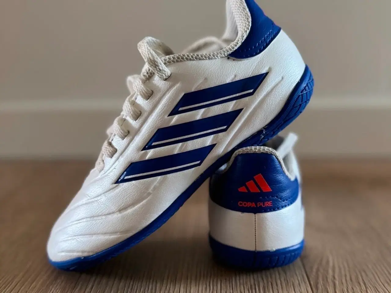 Billede 5 - Indendørssko fra Adidas str. 30