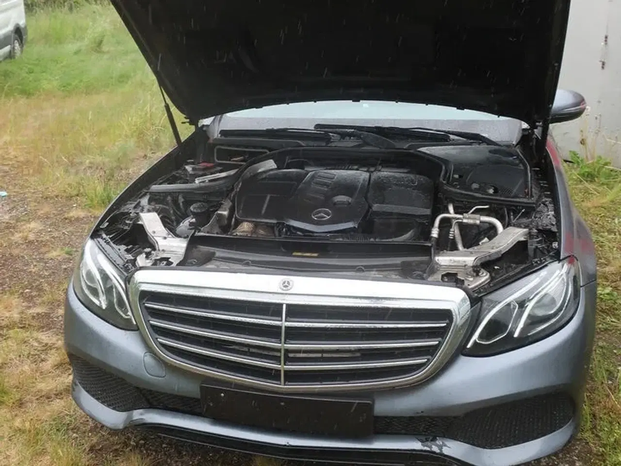Billede 24 - Personbil MERCEDES E200d (momsfri) (uden afgift)