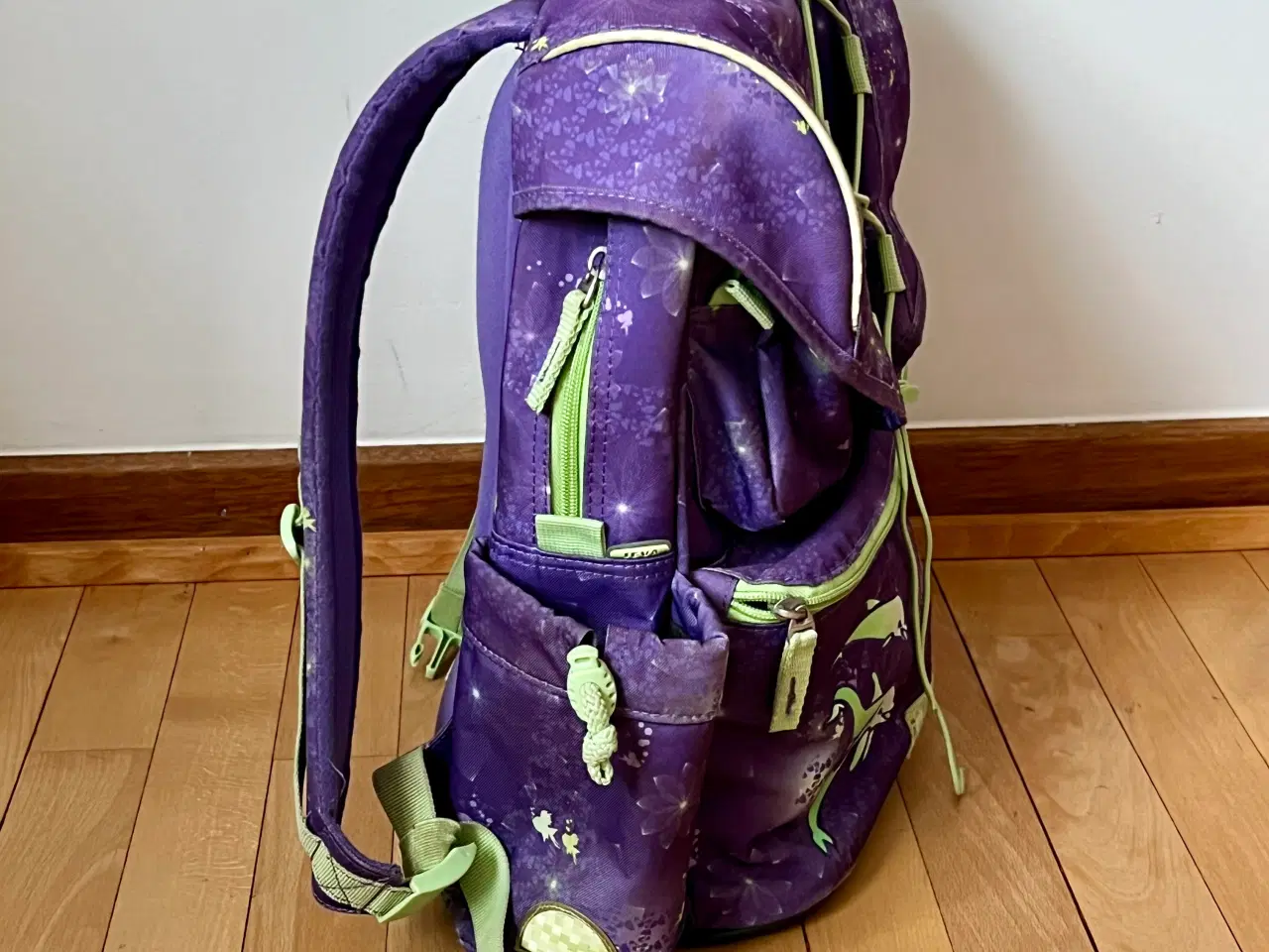Billede 2 - NEDSAT: Jeva skoletaske med sportstaske…