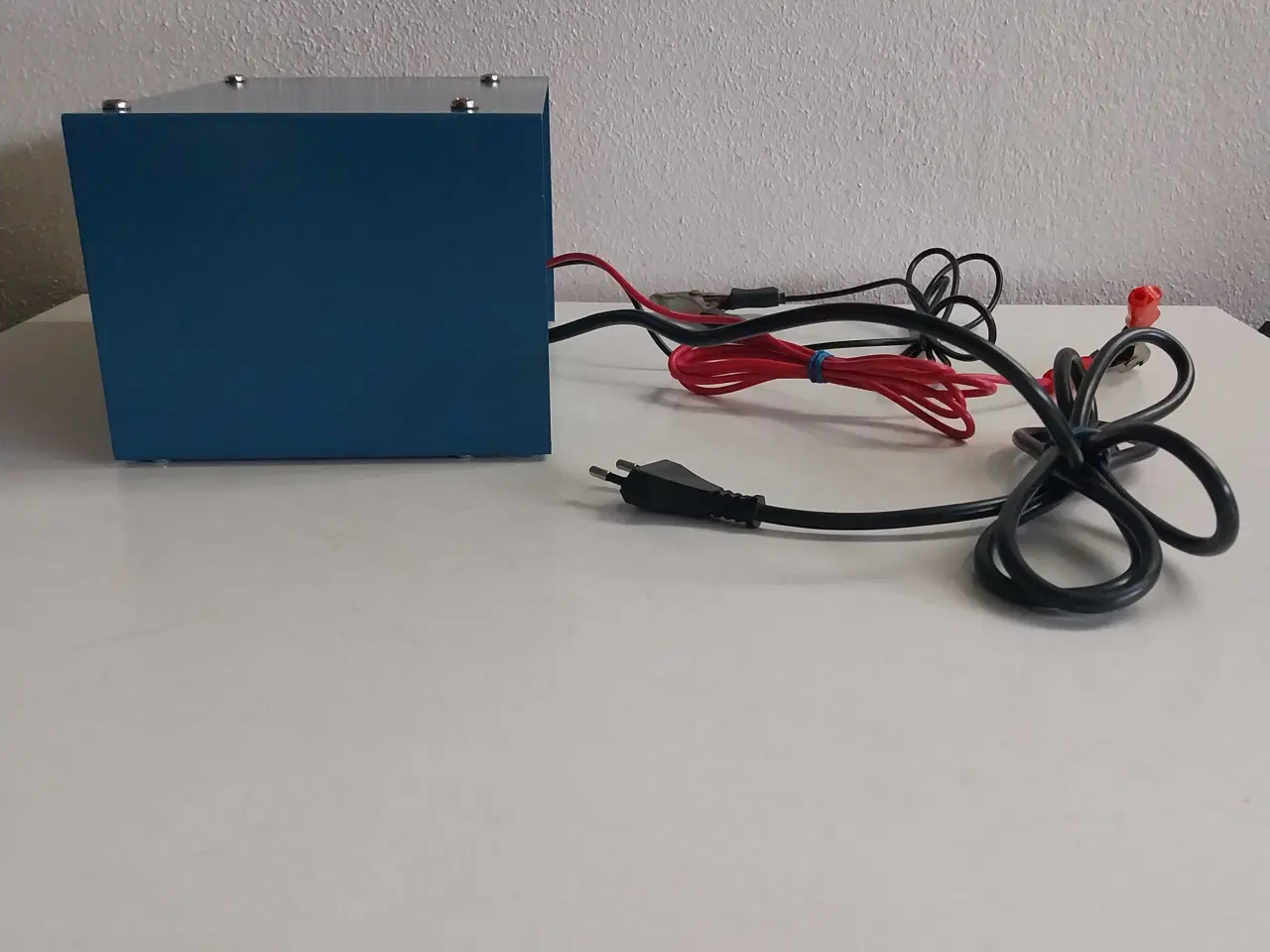 Billede 8 - Batterioplader.