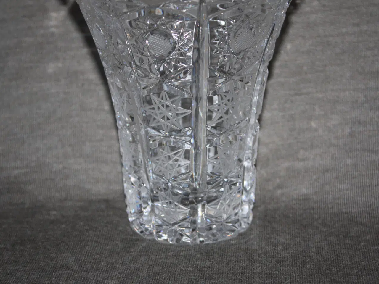 Billede 3 - Rogaska krystal vase højde 15 cm med 1 fejl