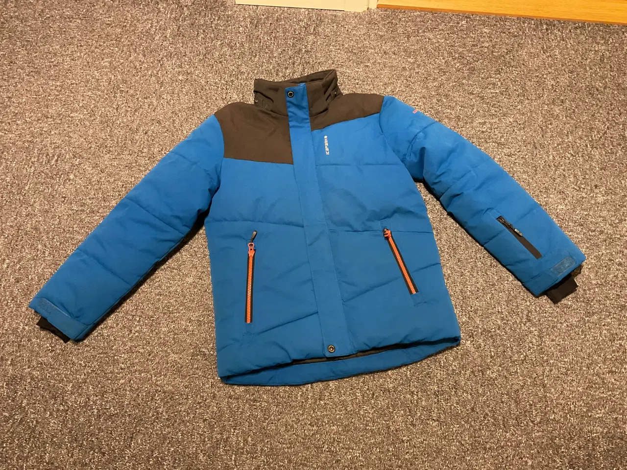 Billede 1 - Vinterjakke dreng str 152 ( 11-12 år )