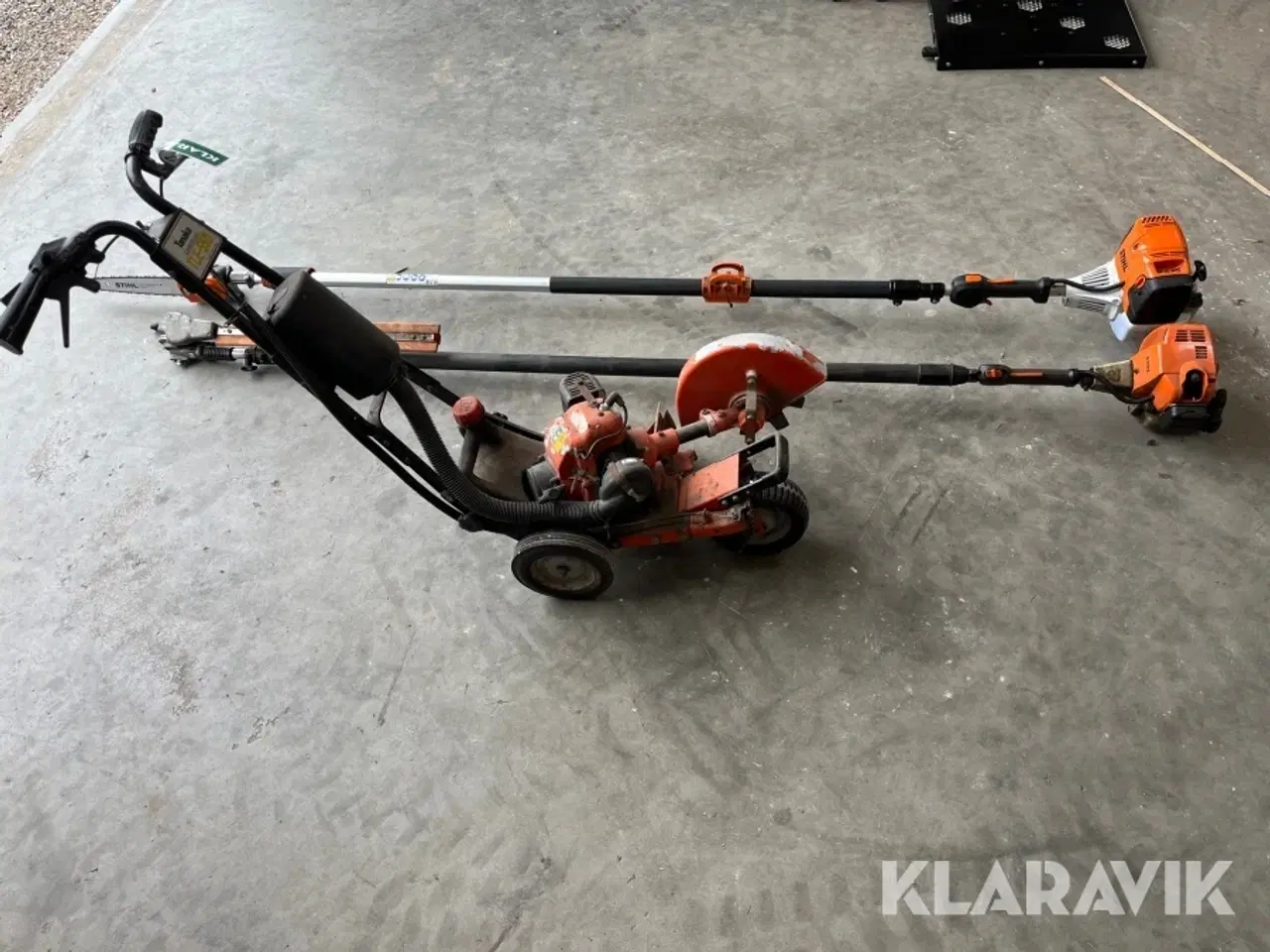 Billede 3 - Kantskærer, stangmotorsav og stanghækklipper Stihl og Tanaka