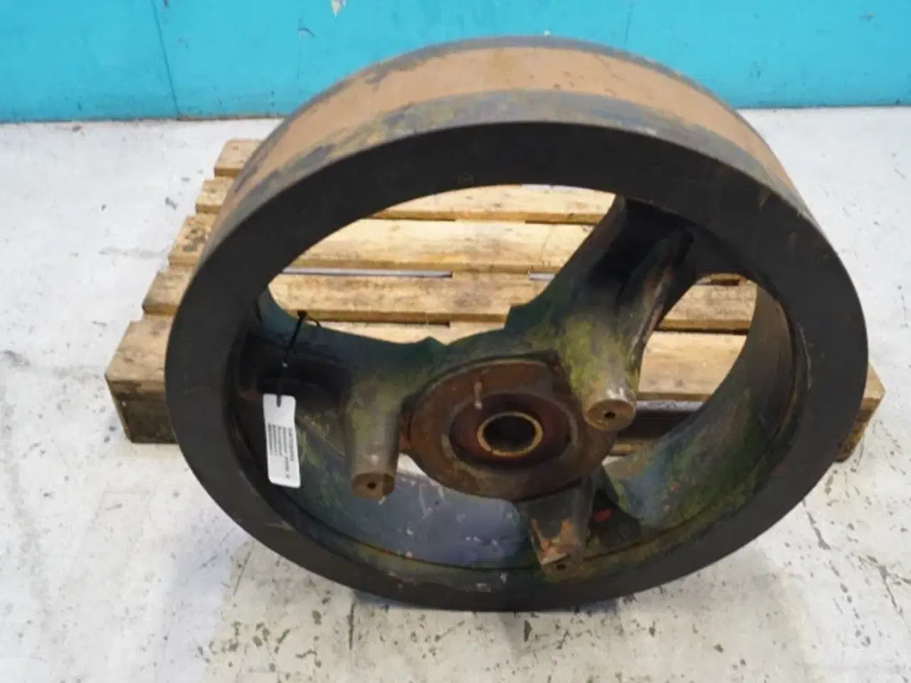 Billede 9 - New Holland 4860 Svinghjul 84000431