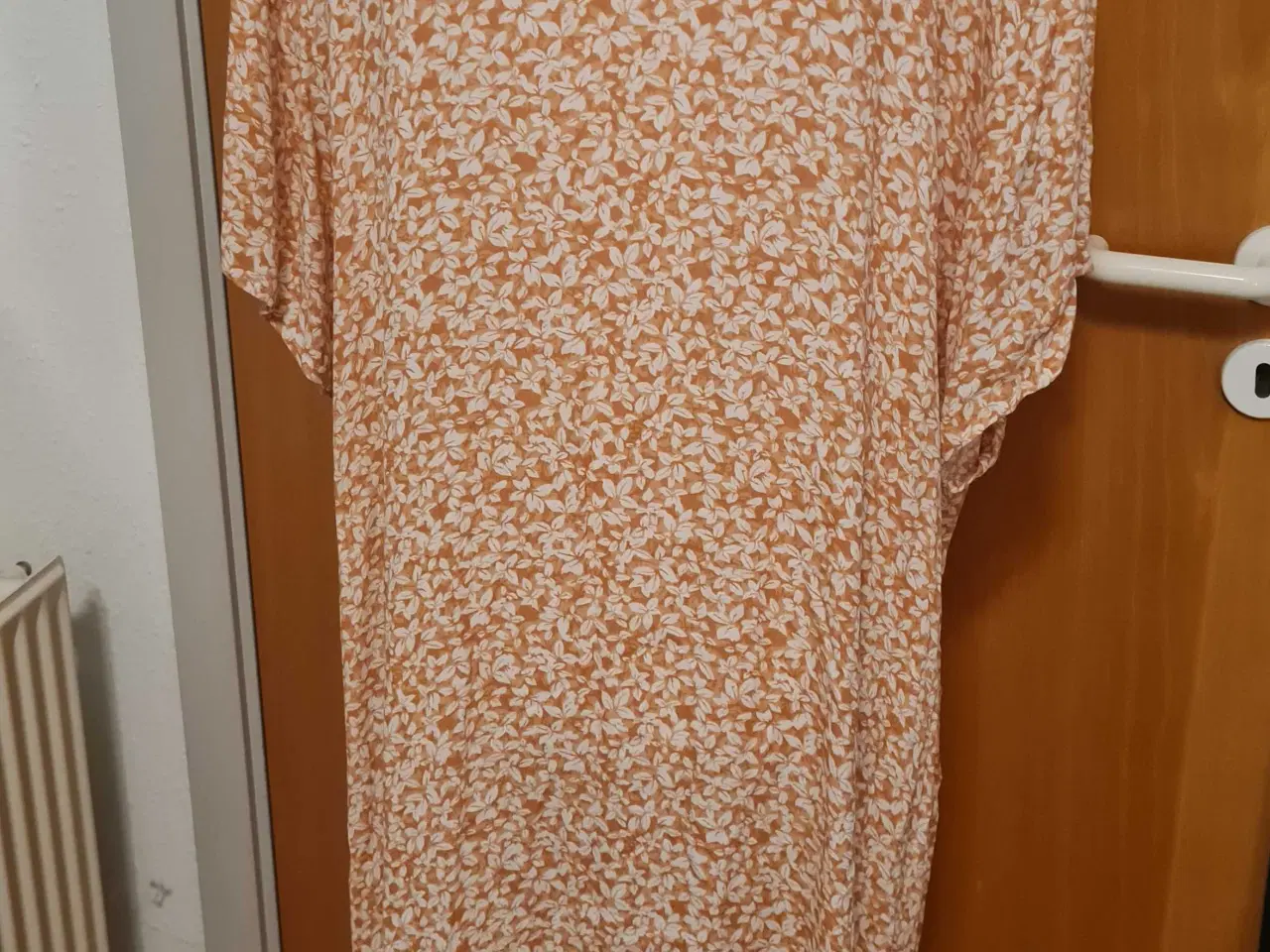 Billede 6 - Viskose Tunika str XL 54-56 Zizzi 