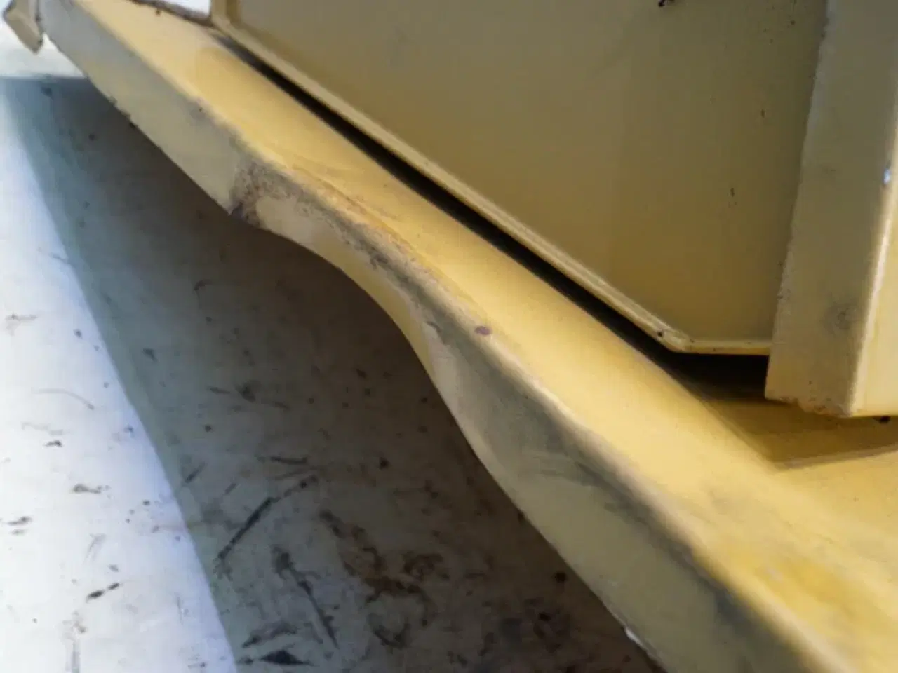 Billede 18 - Volvo L120 Forskærm R.H. VOE11019568