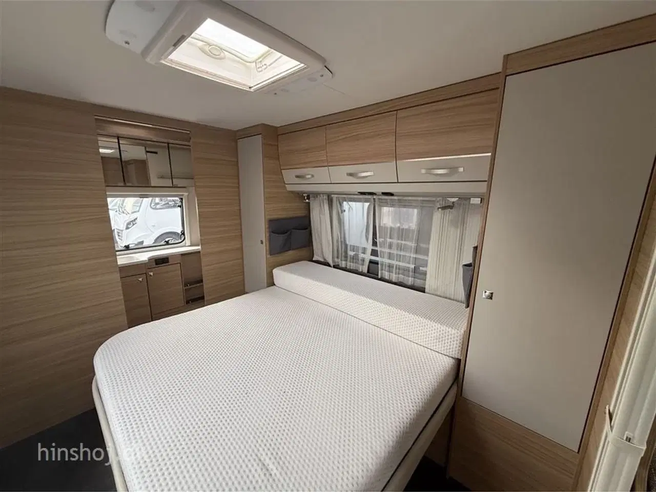 Billede 11 - 2019 - Dethleffs Generation Scandi 695 BQT   Lækker vintervogn med fritstående dobbeltseng og front køkken fra Hinshøj Caravan