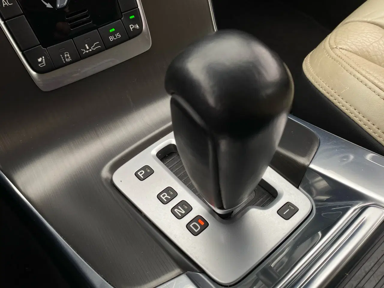 Billede 18 - Volvo V60 1,6 T4 Summum Powershift 180HK Stc 6g Aut.