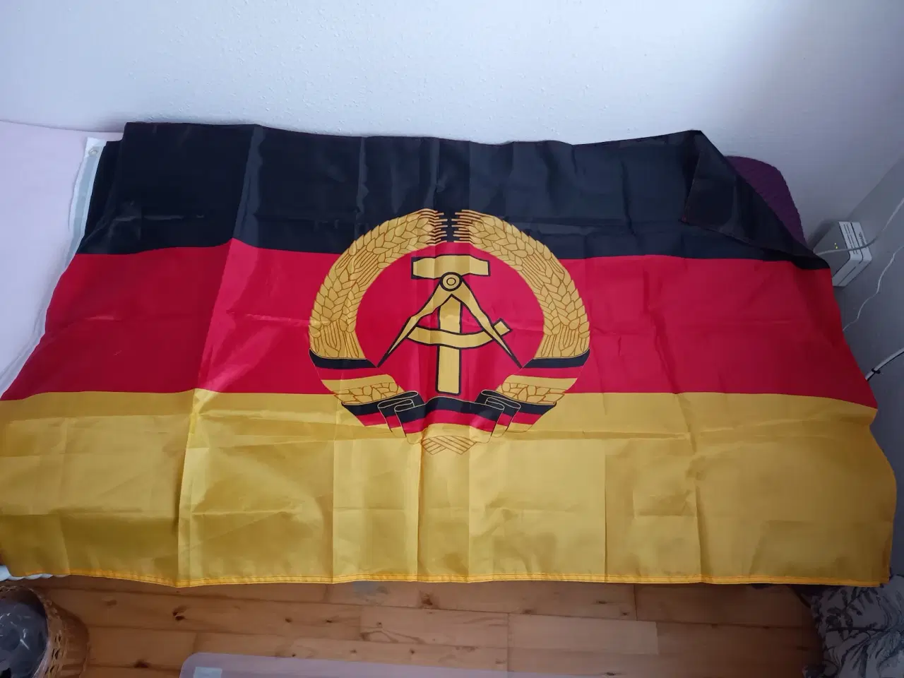 Billede 1 - DDR flag 150 x 90 cm