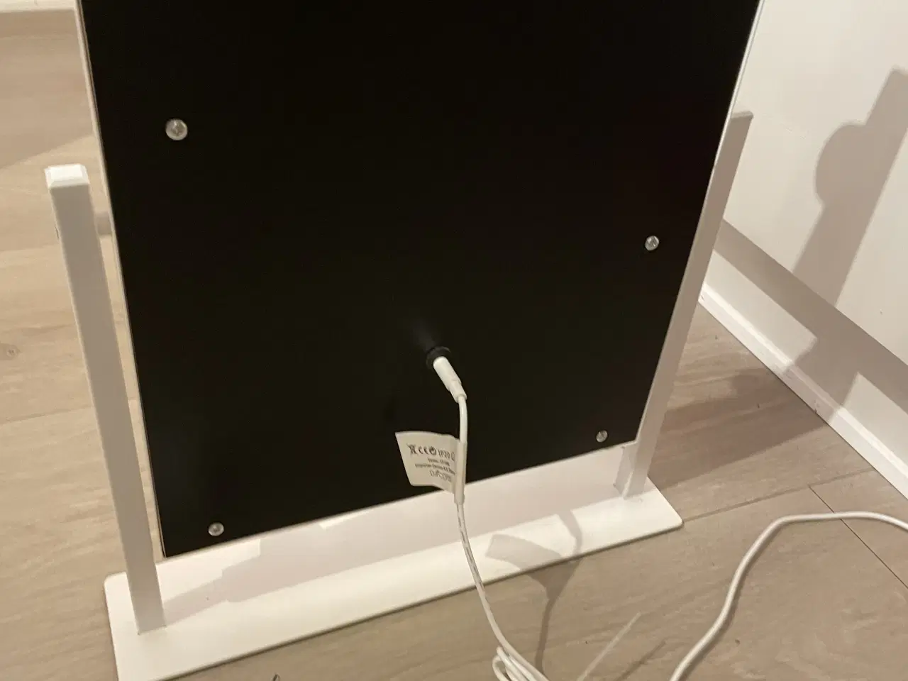 Billede 3 - Makeup spejl med lys