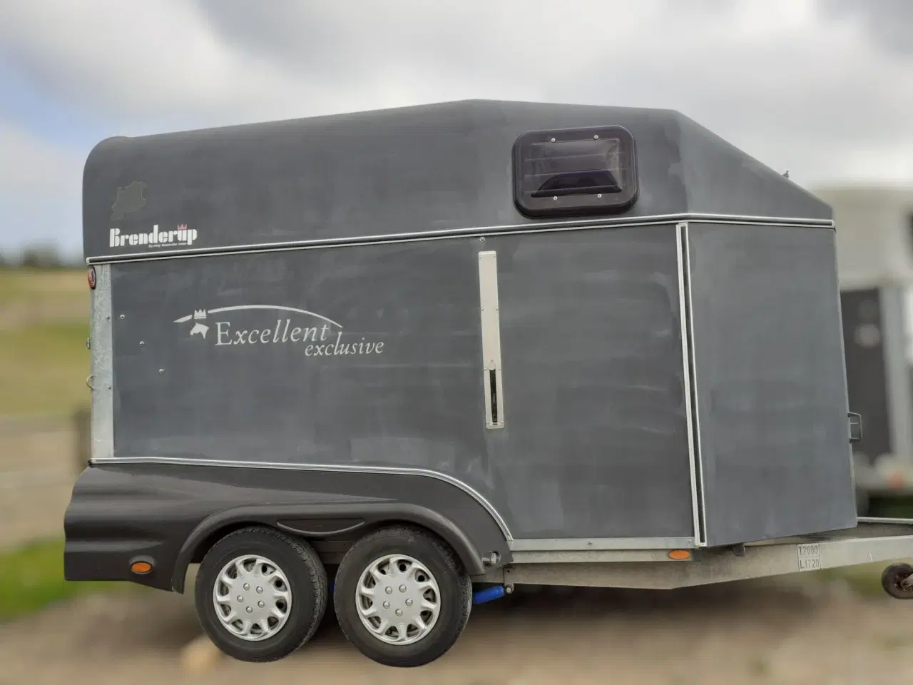 Billede 1 - Brenderup Exelent Hestetrailer 2011 Antrasit
