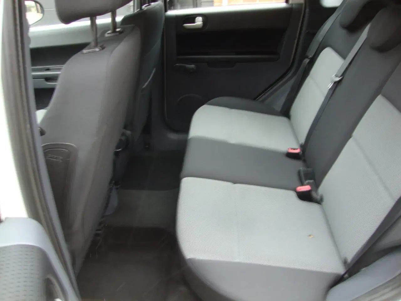 Billede 9 - Mitsubishi Colt 1,1 Invite