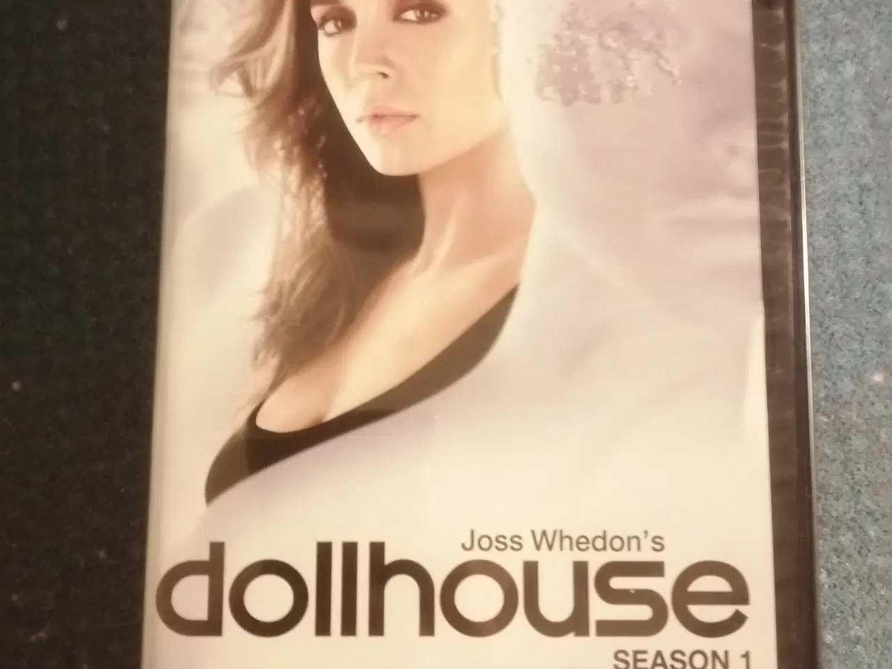 Billede 1 - Dollhouse Season 1