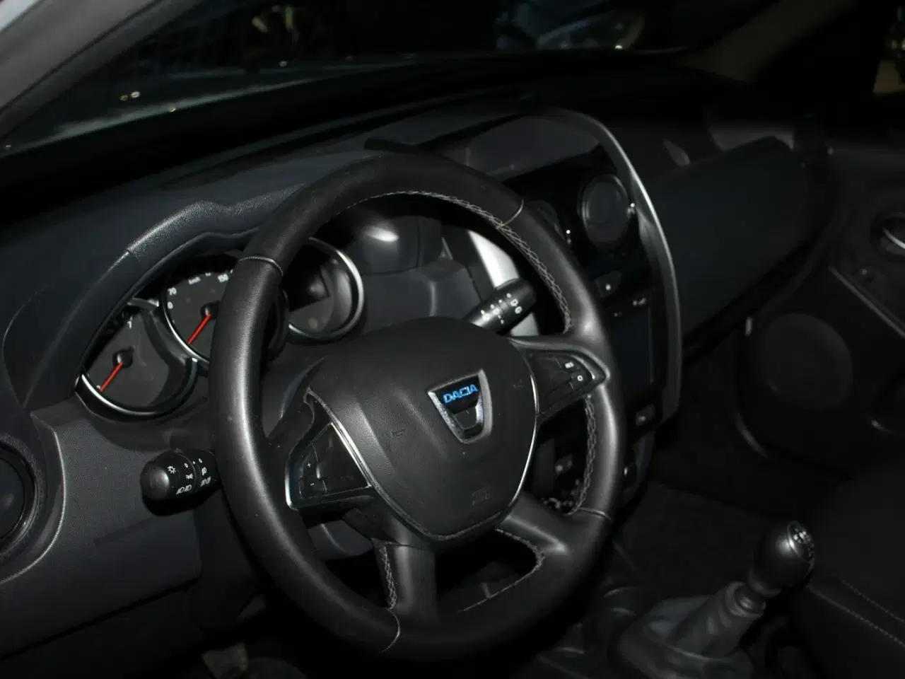 Billede 22 - Dacia Duster 1,5 dCi 109 Black Shadow 4x4