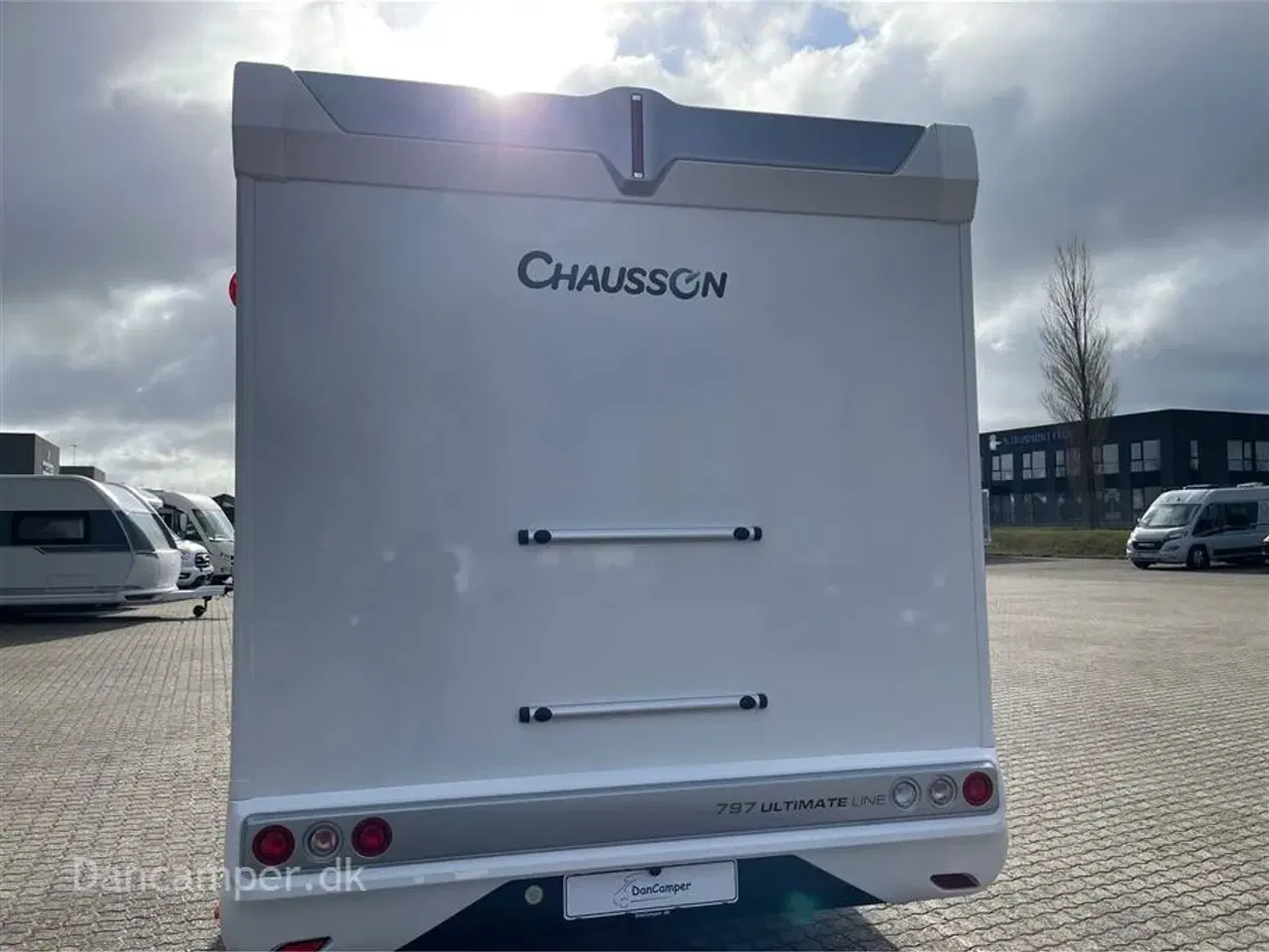 Billede 4 - 2026 - Chausson 797 Ultimate Line   Chausson 797 Ultimate Line, 140 HK, 8-trins automatgearkasse, solcelle. sænkeseng, alu.fælge og adaptiv fartpilot