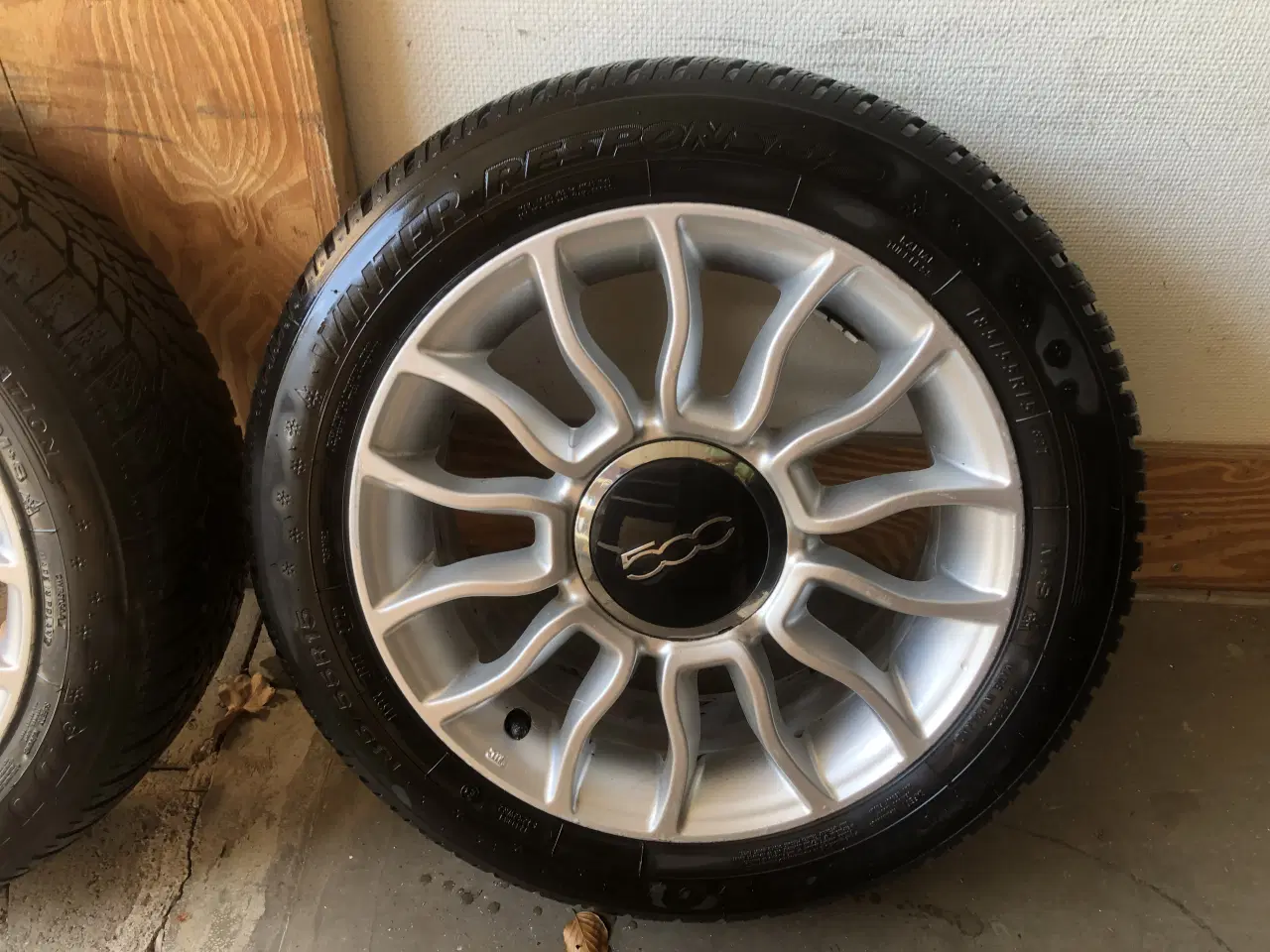 Billede 4 - Originale Fiat 500 Lounge vinterhjul