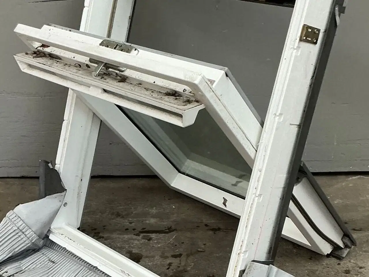 Billede 4 - Ovenlysvindue Velux GGU M04 7 styk