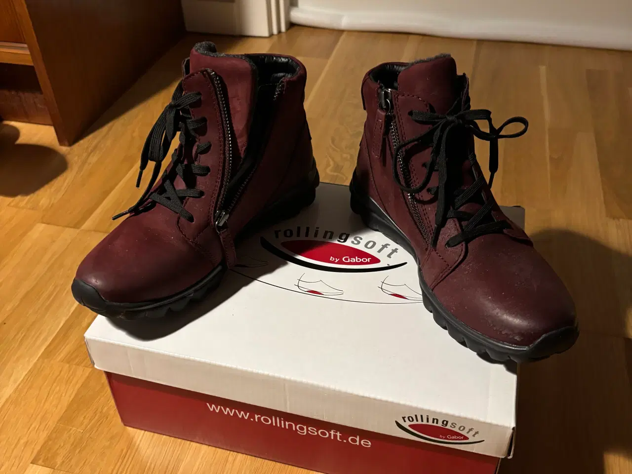 Billede 1 - Dame ankel støvle med foer