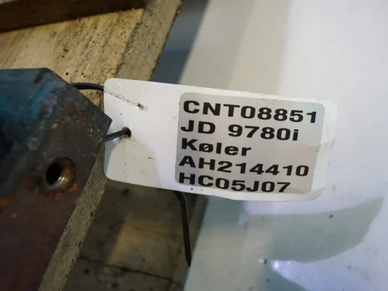 Billede 14 - New Holland TM 175 Sideskærm 82020019