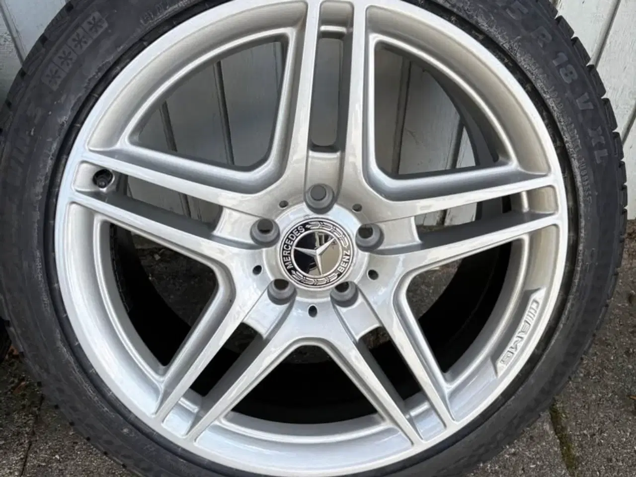 Billede 2 - Mercedes AMG Fælge med vinterdæk