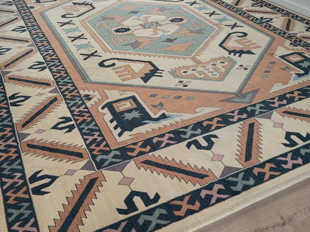 Billede 1 - Uldtæppe