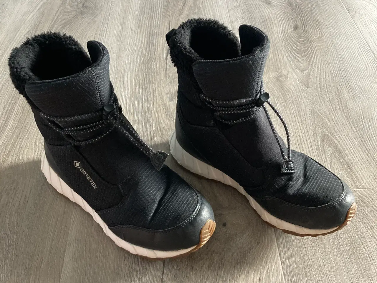 Billede 2 - Zero Gore-Tex vinterstøvler str. 35