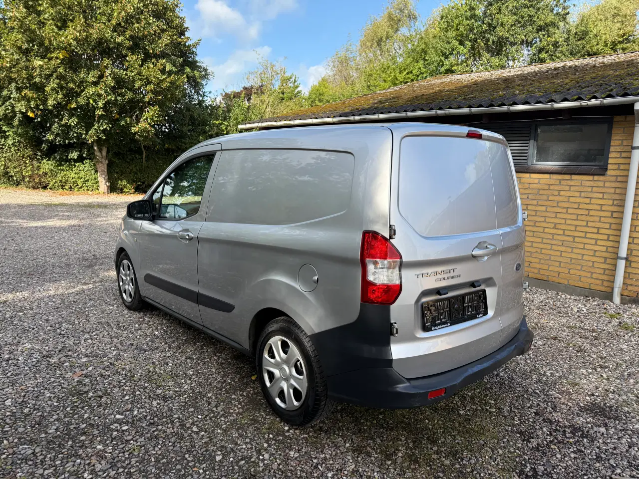 Billede 7 - Ford transit Courier 1.5 tdci fint udstyre 
