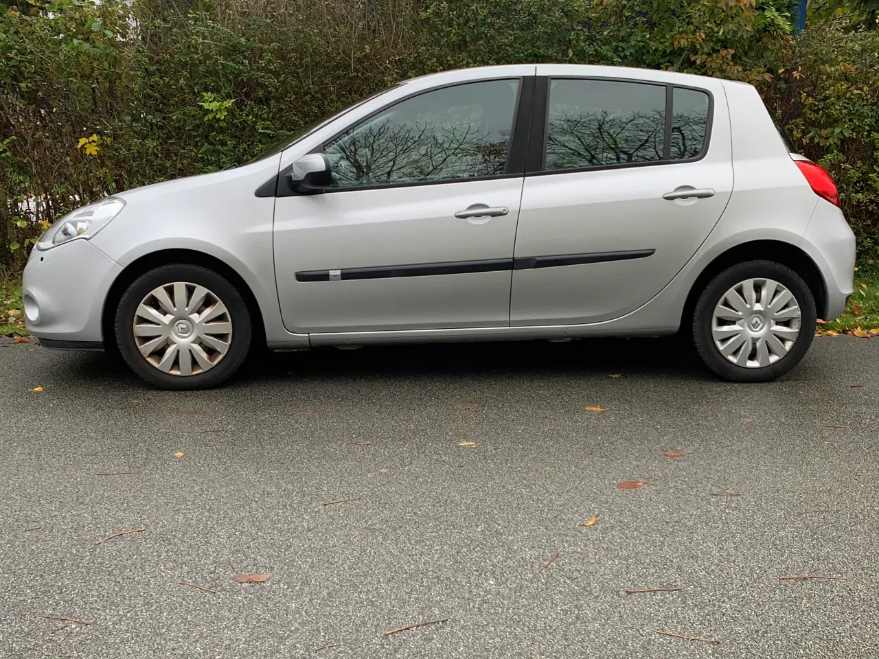 Billede 2 - Renault Clio 1,2. 16V 2009 km 81000