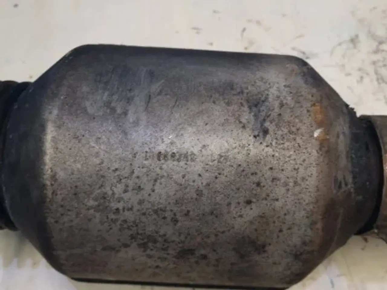 Billede 20 - Valtra T213 Udstødnings Rør ALV0103260