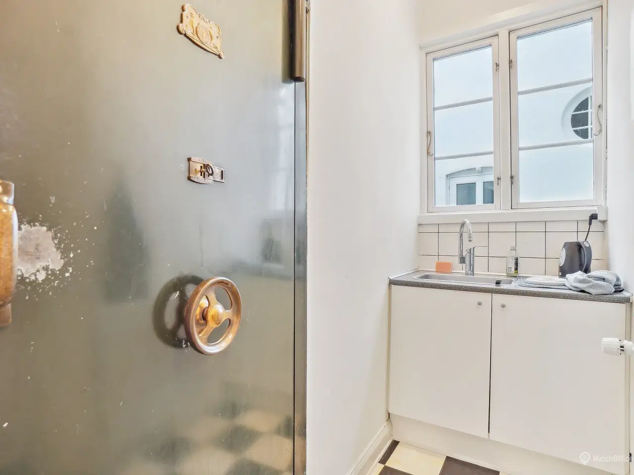 Billede 12 - 150 m² smukke lokaler beliggende på Torvet i Nyborg udlejes.