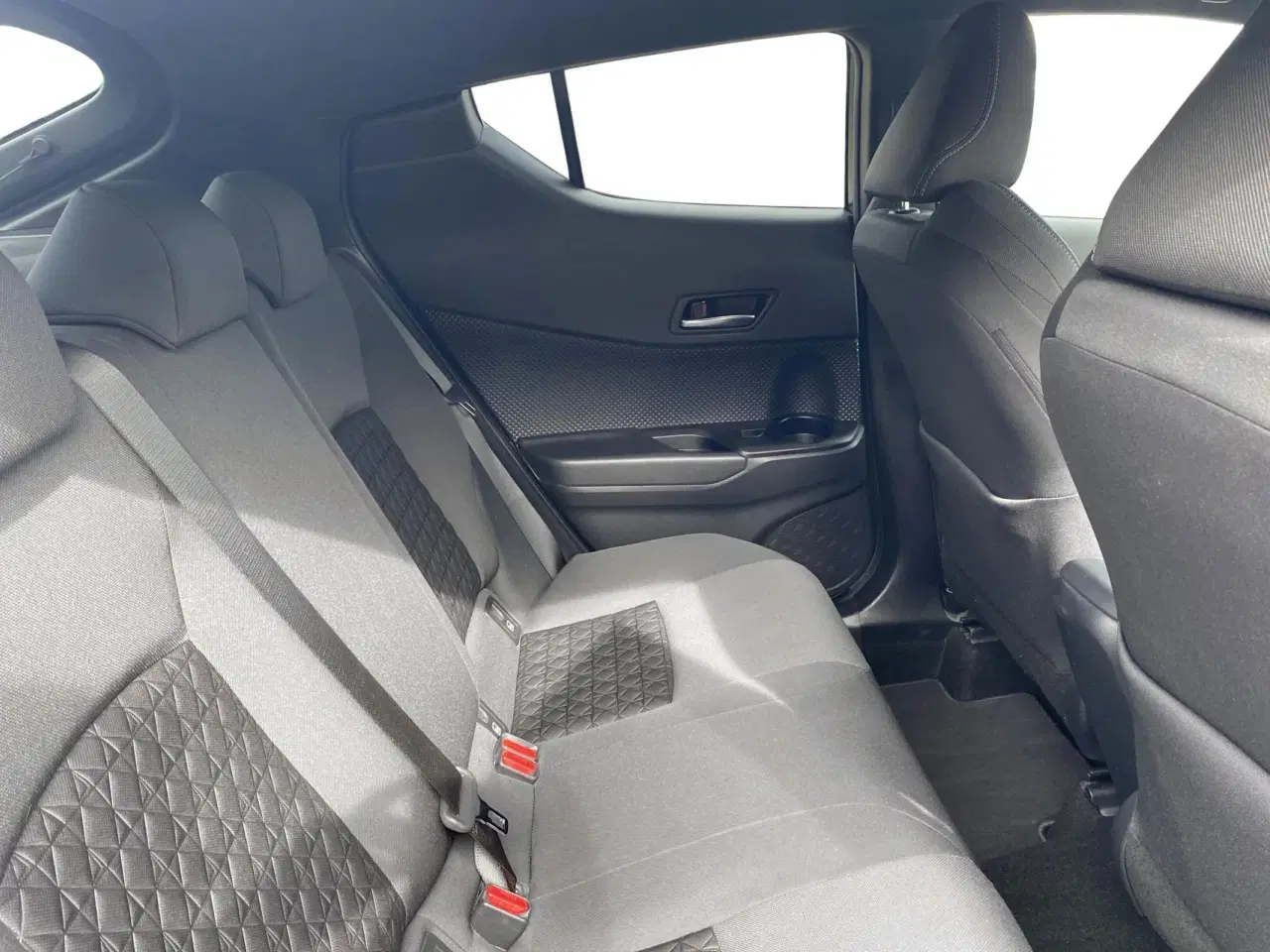Billede 8 - Toyota C-HR 2,0 Hybrid C-LUB Premium Multidrive S 184HK 5d Aut.