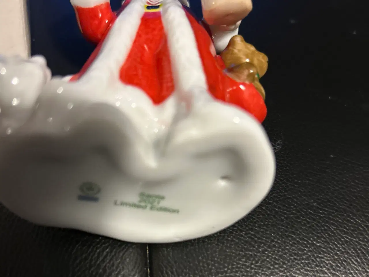 Billede 5 - Royal års nisse 2021 ny i æske 