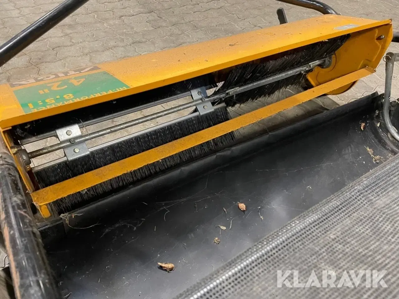 Billede 11 - Græs/løv opsamler Stiga 42’