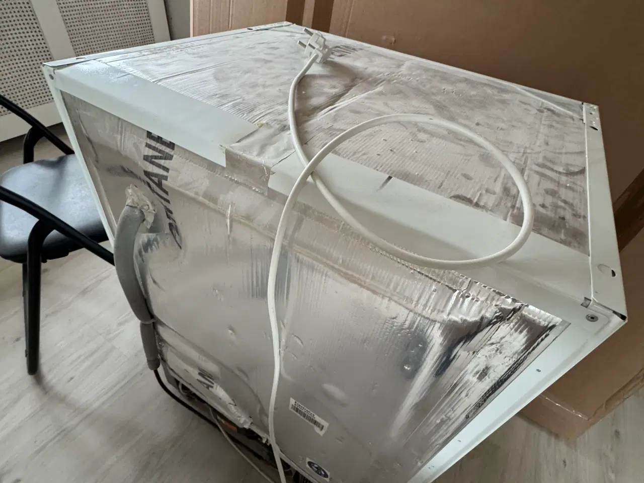 Billede 3 - Gratis skabsfryser