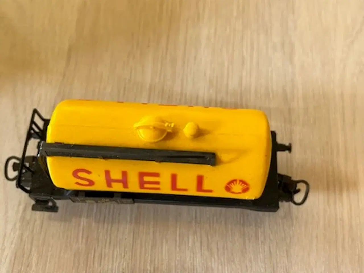 Billede 6 - Märklin togsæt med skinner, godsvogne, bro m.m.