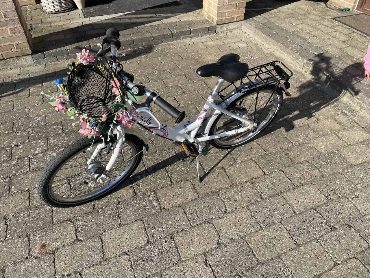 Billede 2 - Flot pige cykel 