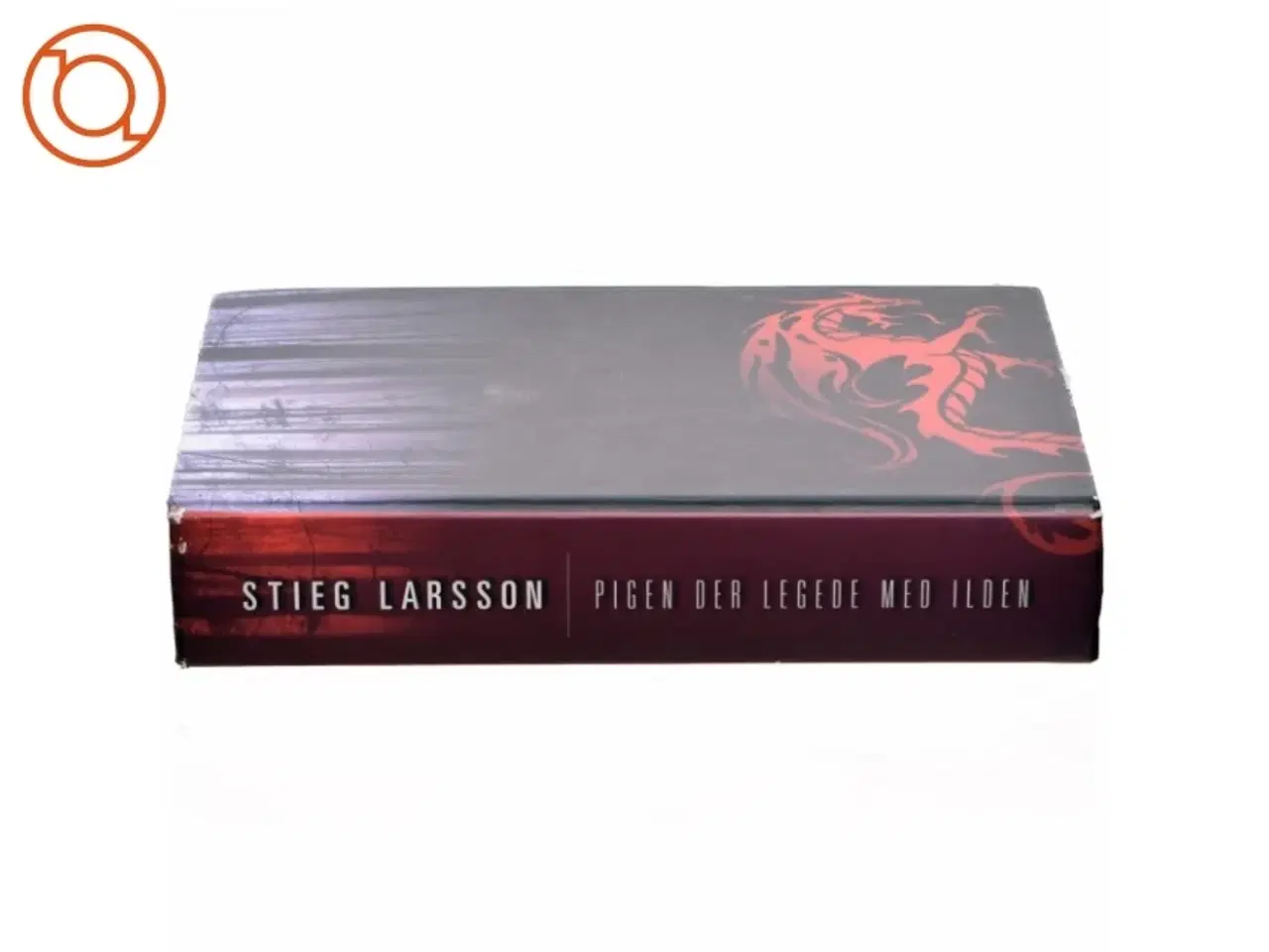 Billede 2 - Pigen der legede med ilden af Stieg Larsson