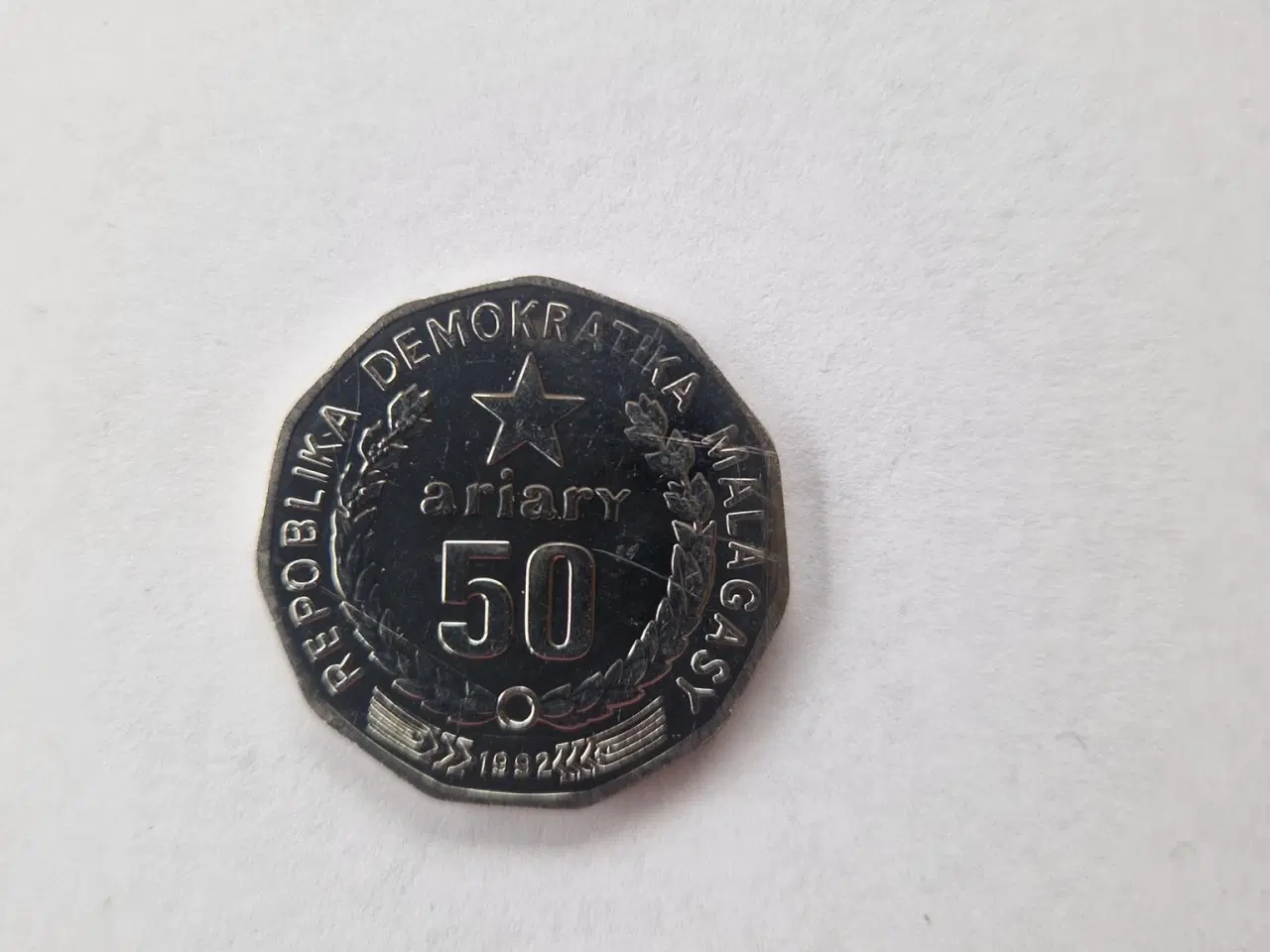 Billede 1 - 50 Ariary 1992 Madagascar