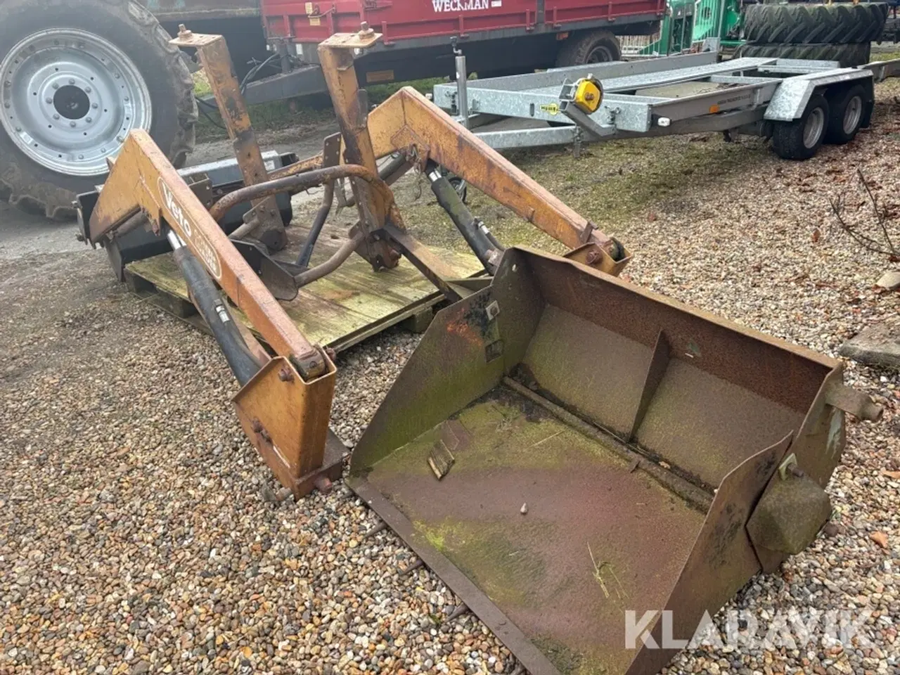 Billede 4 - Frontlæsser med skovl og greb