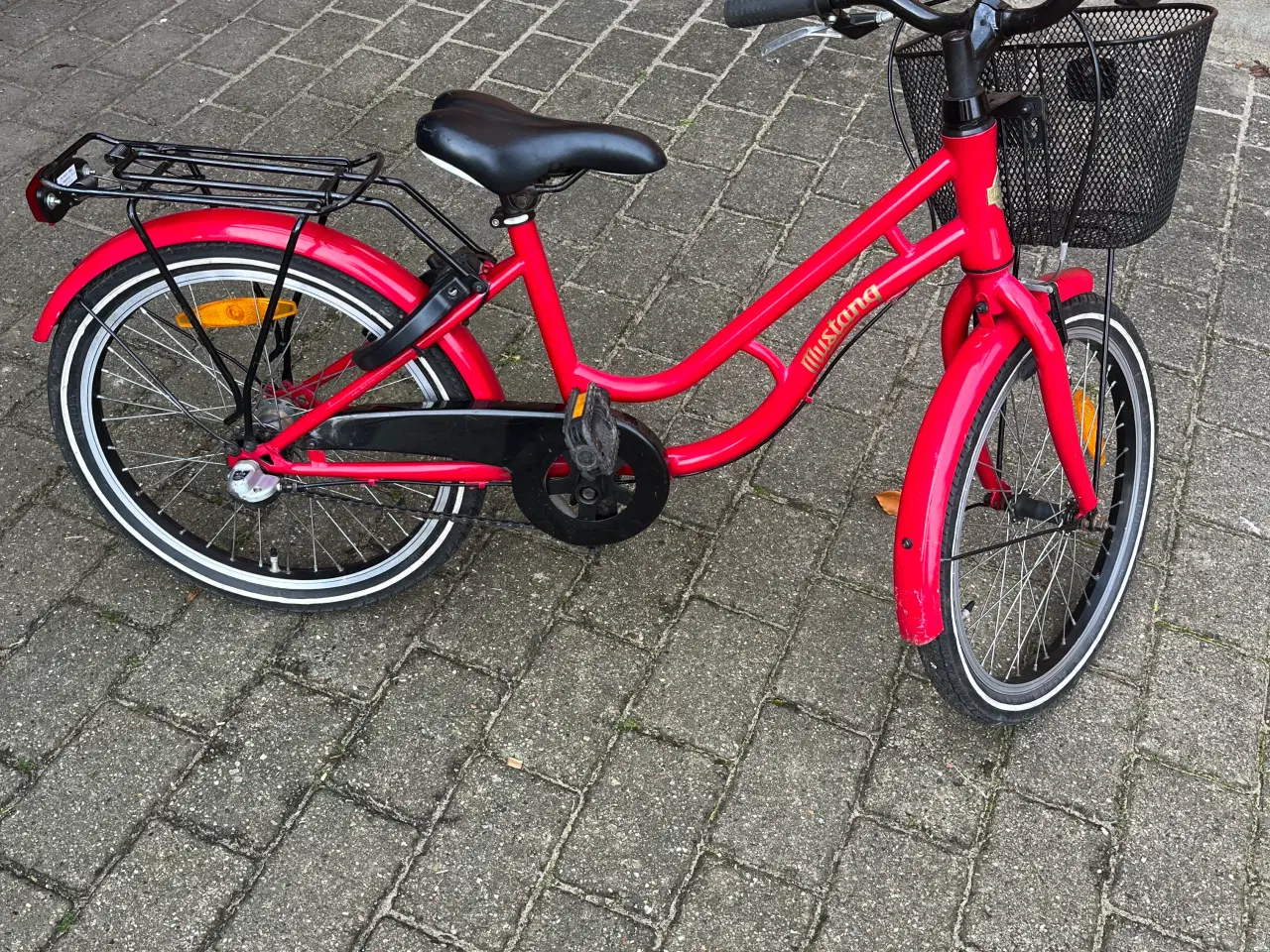 Billede 1 - Rød 20 tommer pigecykel