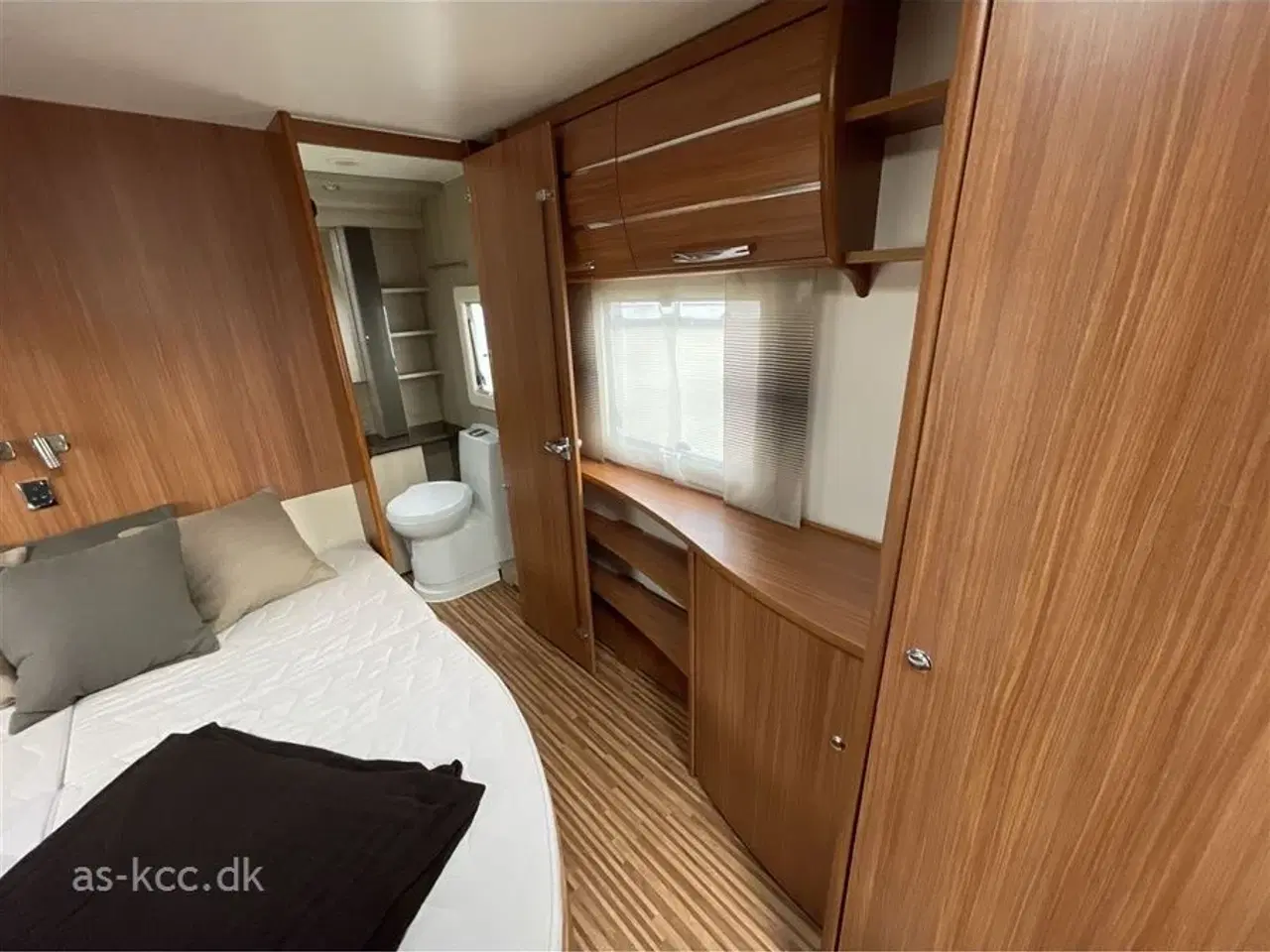 Billede 13 - 2013 - Adria Alpina 743 UP Adria Alpina 743 UP Dobbeltseng Alde Centralvarme