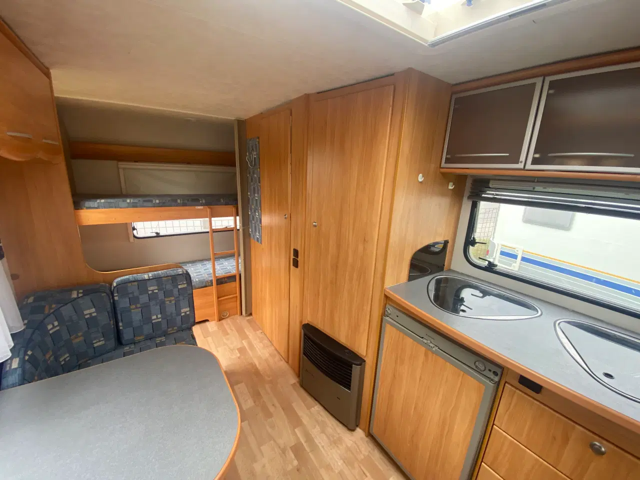 Billede 4 - 2004 Adria Adora 502 køjevogn