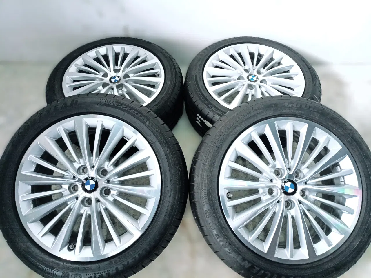Billede 3 - 5x112 17" ET54 nav 66,6ø BMW sommersæt inkl.TPMS