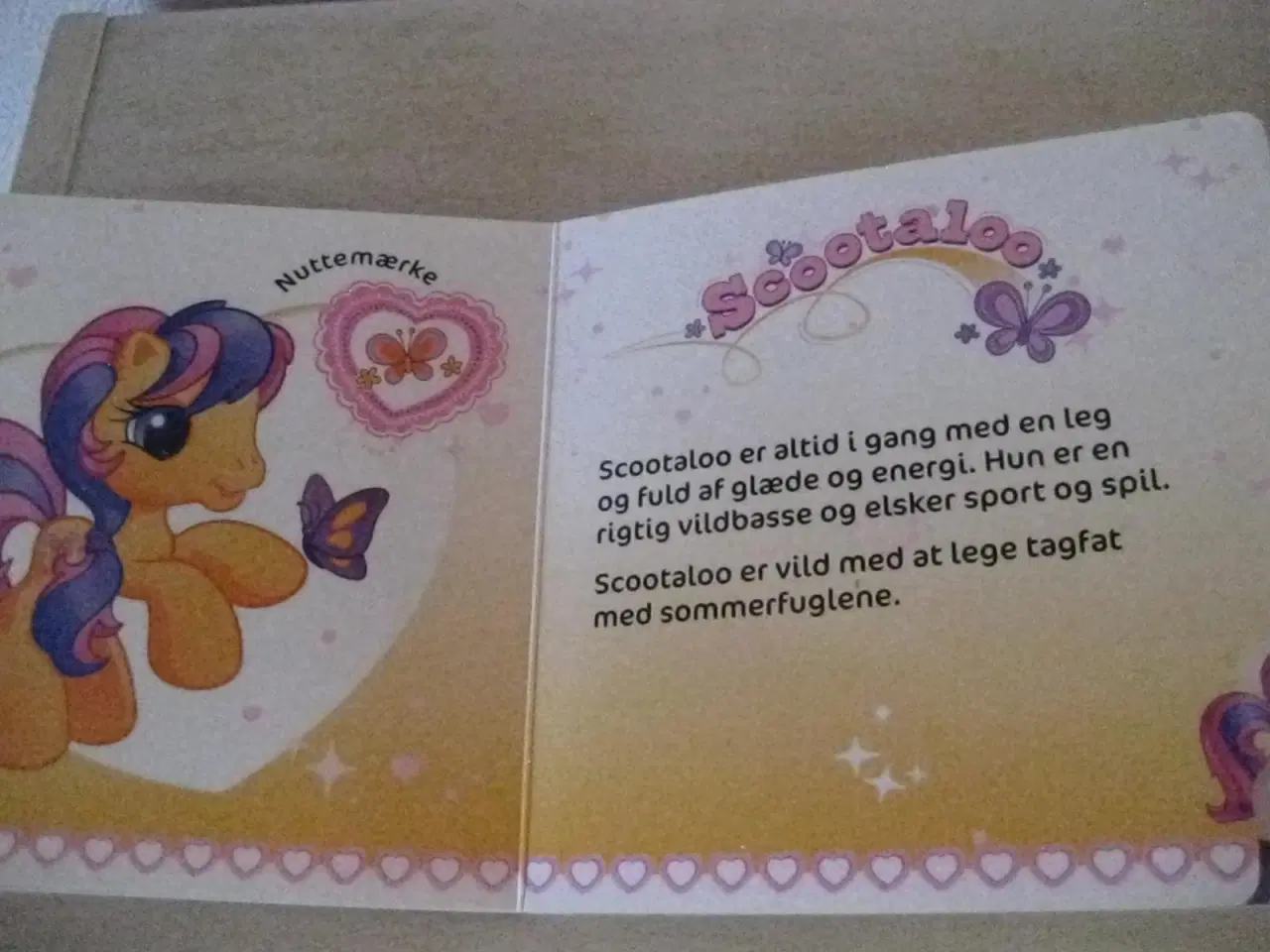 Billede 7 - My Little Pony bog - tykke sider ;-)