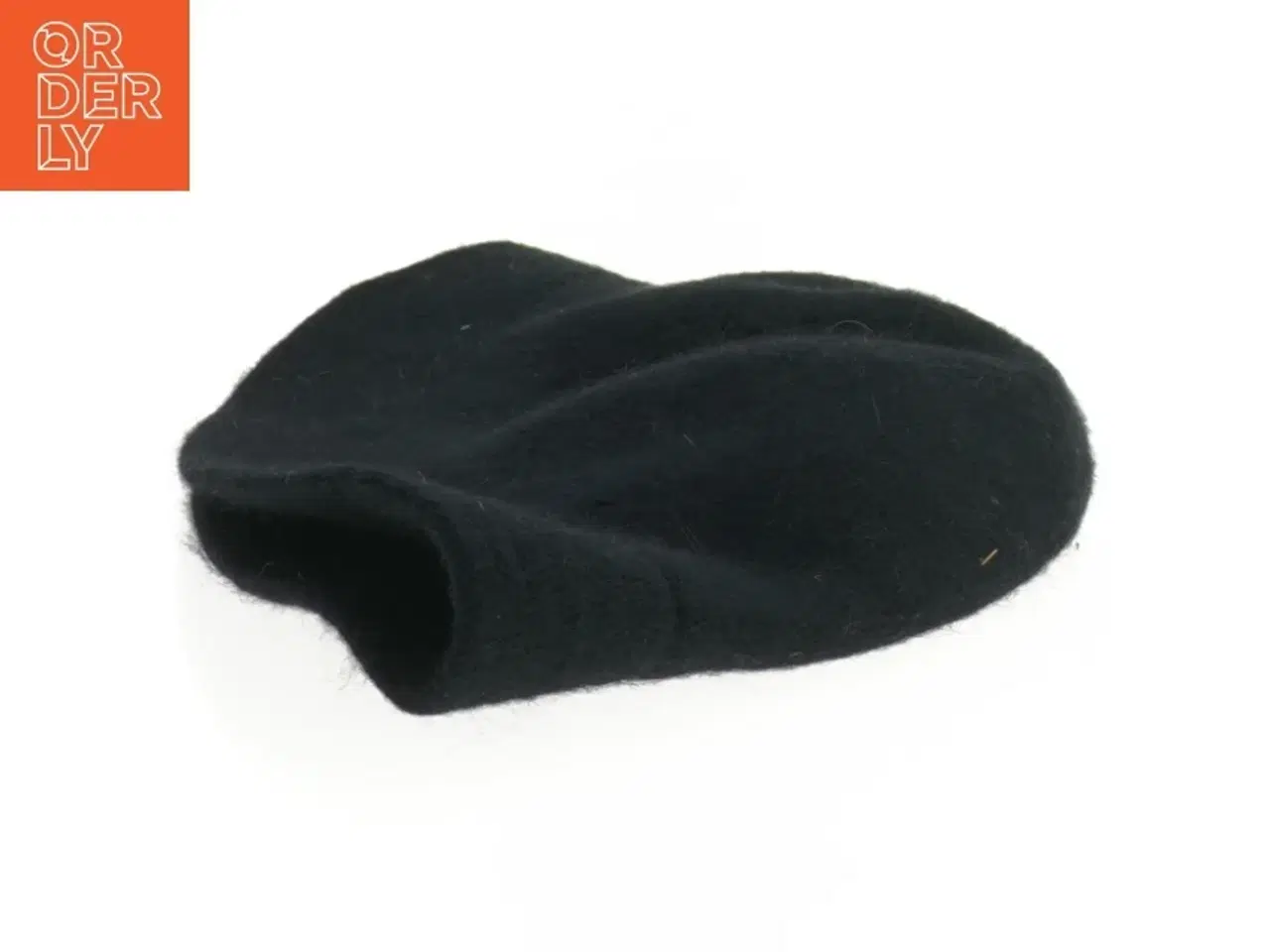 Billede 2 - Sort hat (str. 25 cm)