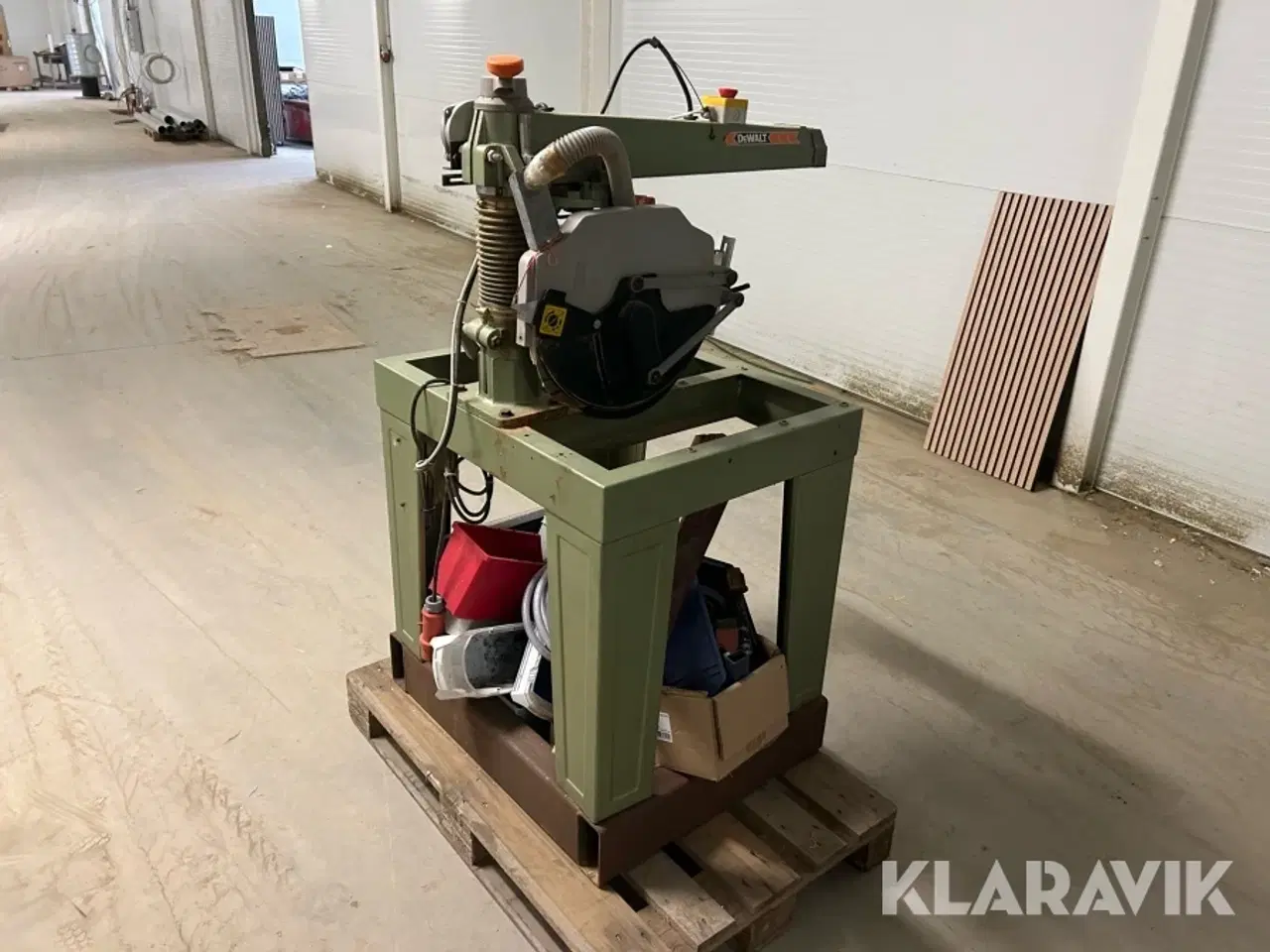 Billede 2 - Radial arm sav DeWalt 1420