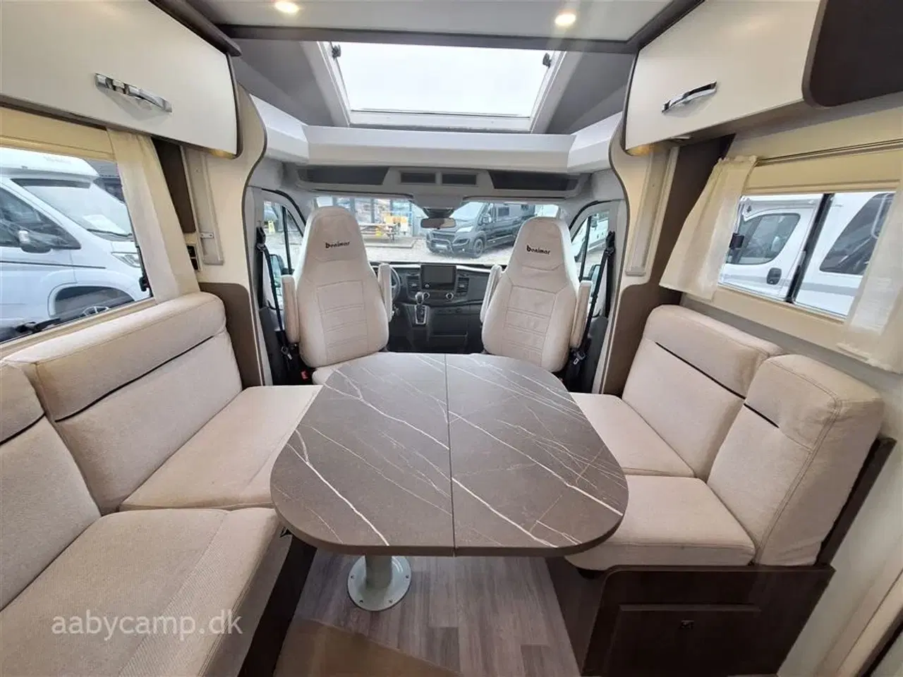 Billede 9 - 2024 - Benimar Tessoro T468 Special Edition Automat gear. NK pakke. varme i spildevandstank. bakkamera. markise. lithium batteri. cykelstativ.